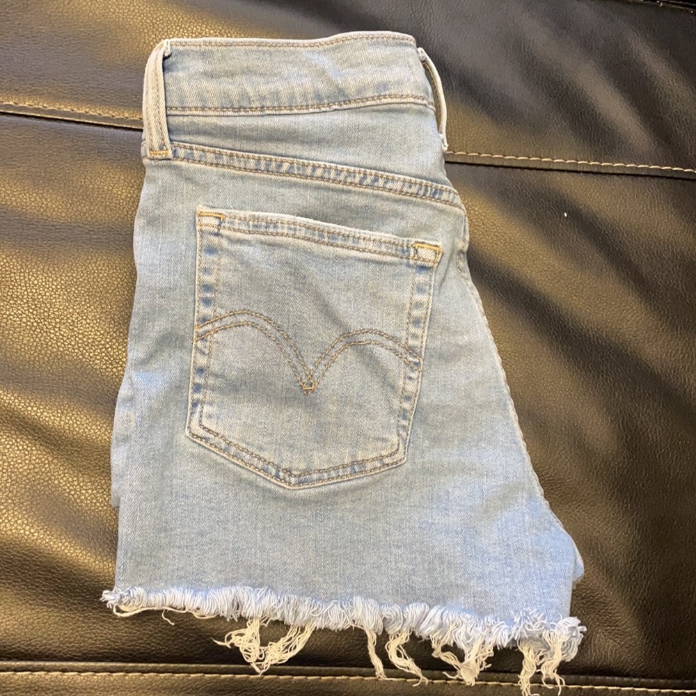 Levi Shorts